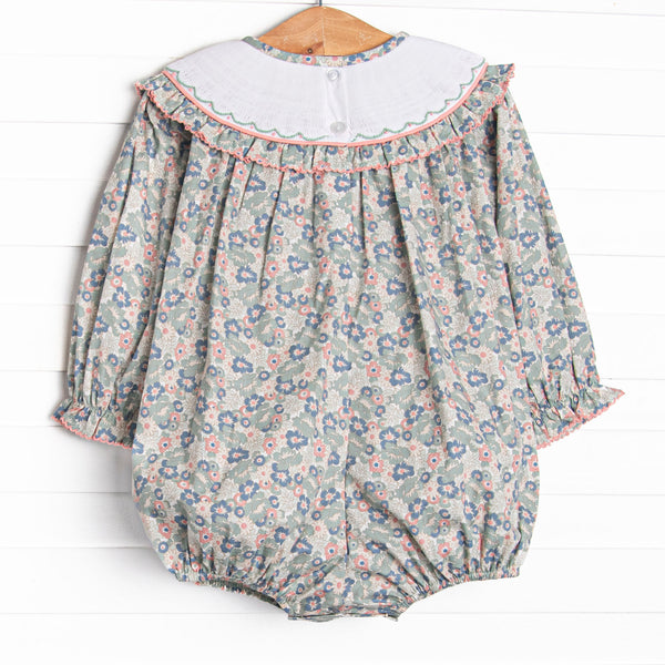 Gardenias and Gourds Smocked Bubble, Green