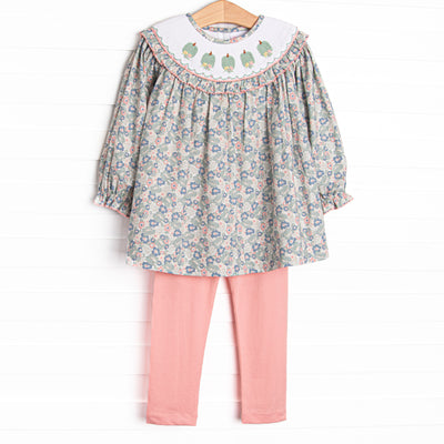 Gardenias and Gourds Smocked Legging Set, Green
