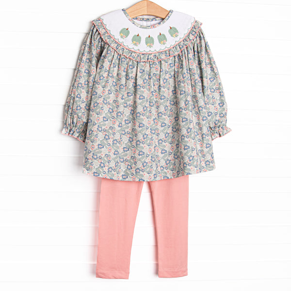 Gardenias and Gourds Smocked Legging Set, Green