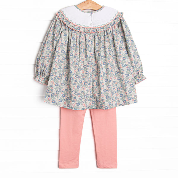 Gardenias and Gourds Smocked Legging Set, Green