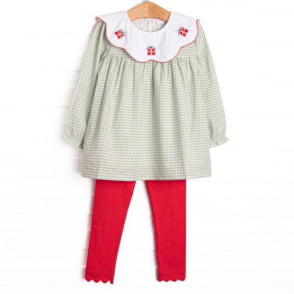 This set features sage gingham top, a bib collar, and a trio of present embroidery. Coordinating red leggings to match.