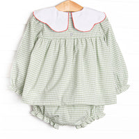 Plentiful Presents Embroidered Diaper Set, Green