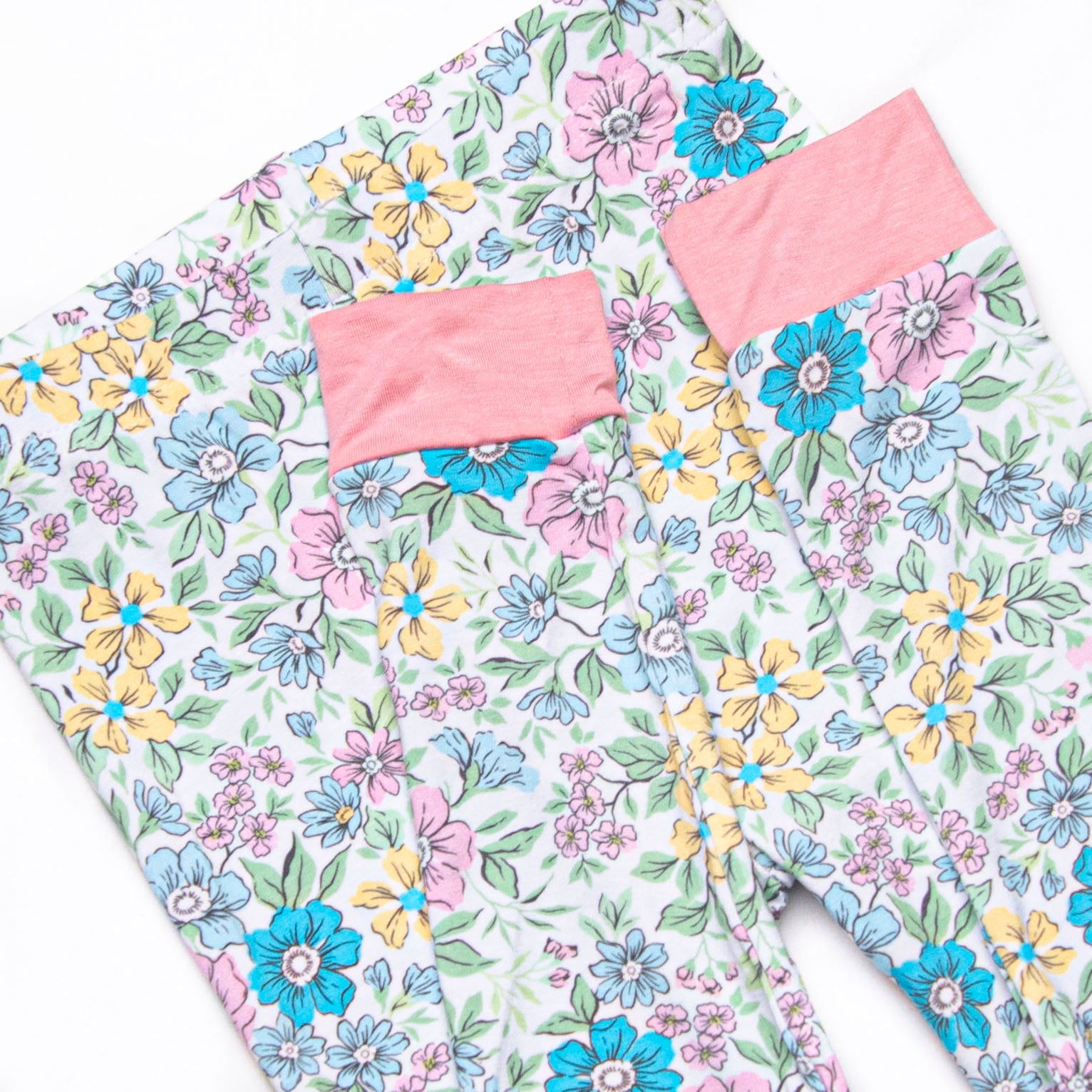 ★ミント刺繍×ラムネボーダー★ ハンドメイド　リバーシブル　スタイ　花柄 Carnival Carnations Bamboo Pajama Set, Pink – Stitchy Fish