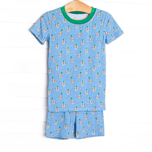 This set&nbsp;is made of the extremely soft, stretchy bamboo viscose fabric that feels like butter and features a mallard and floral print.