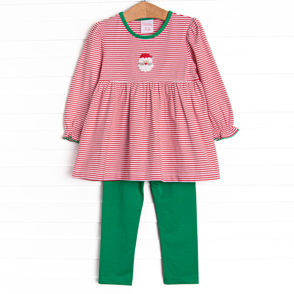  This set features red knit striped print top with green trim and a Santa applique. Coordinating green knit leggings to match. 