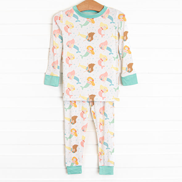 Flippers and Friends Bamboo Pajama Set, Green